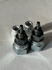Binks 72-1677-2 Swivel Hose Connectors 4Pcs (bin#135)