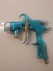 Binks Trophy Pressure Feed HVLP Spray Gun w/1.0mm spray nozzle