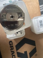 Devilbiss New DMB-4039-30 Air Cap And Ring