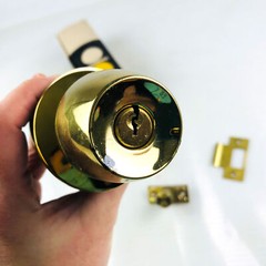 Arrow 351 Panic Proof Door Knob Lockset Keyed Cylinder DCRx3 Bright Brass Coated
