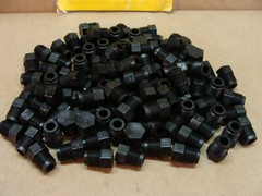 NEW lot of 100 1/8 MIPT poly threaded plastic pipe E plug