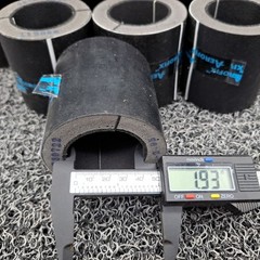 Aerofix® Insulated Pipe Supports 17812-2.95 (Lot of 18)