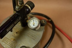 Binks SG2 2 Quart Model 80-350 w/Hoses, and CA Technologies Tomcat Spray Gun