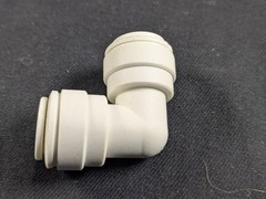 John Guest PP0312WP Push-fit Union 90° Elbow, 3/8″ OD Push To Connect 7 pack