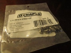 DynaFlo® 1/4″-18 Straight Steel Yellow Zinc Grease fitting With Ball Check QTY 7