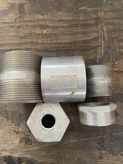 (YC30) Misc Lot of 304SS Fittings: Sp-114-150 Coupler, Reducer Bushing, Straight