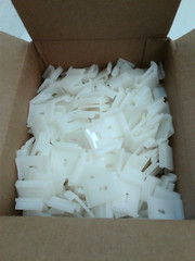 Maid-Rite FCS500F Flush Mount Wall Clips For SnapBoard Mouldings Case Of 500