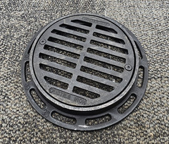 NYLOPLAST Frame & Grate, Black Ductile Iron 11″ Frame Outside Dia. 01 09 26