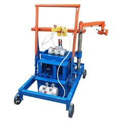 220V Powered Hollow Soil Block Brick Molding Machine 45 times/min 550WX2 Power