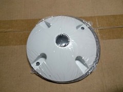 (1 pc) Weatherproof 4″ Round Cover w/ 1 One 1/2″ Hole Outdoor Lampholder WHITE