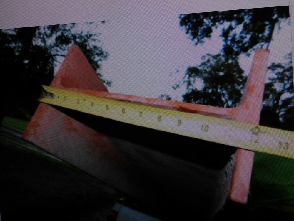 I Beam – 700 lbs 12.5′ long x 12″ tall x 8″ wide Orlando