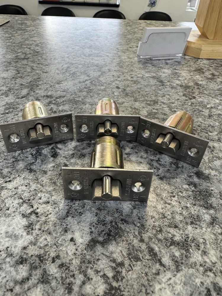 2 3/4 Grade Two Deadlatch