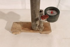 Air Pump Hand Pump with Pressure Gauge for Shut-Off Bladder Sealing Pad Pipe Bubble