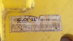 GLOBAL INDUSTRIAL 18″ H PROTECTIVE RAIL BARRIER POST FOR SINGLE RAIL, 436731