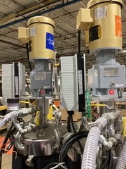 GRACO PR70F METER MIX DISPENSE SYSTEM USED