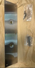 BALDWIN Square Corner Pull Plate 3.5×15” with round pull Satin Stainless Steel
