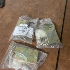 Cooper B-Line Stringer Splice Kit SB2135YZ Lot Of 3