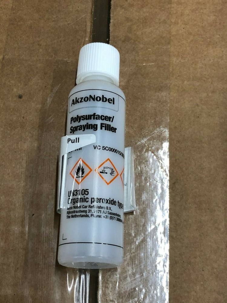 1 50mL BOTTLE OF AKZO NOBEL 303598 POLYSURFACER SPRAYING FILLER HARDENER UN3105