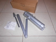 SARGENT MODEL 1430 DOOR CLOSER ” PARTS MISSING “