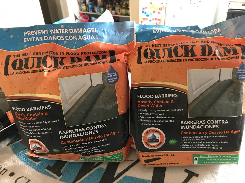 Quick Dam Barrier Water Flood Dam Bags Black 10′ QD610-1ES TWO BAGS