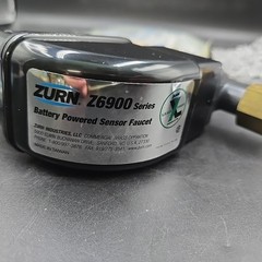 *READ* ZURN Z6913-XL AQUASENSE BATTERY POWERED FAUCET 1.5GPM