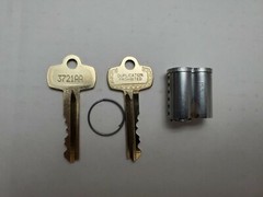 (2) PCS. Kaba Ilco 6-Pin Interchangeable Core Master Key System 44 Satin Chrome