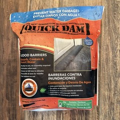 Quick Dam 10 Ft Flood Barrier Reusable Water Activated Indoor/Outdoor NEW