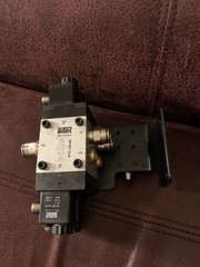 AIRTEC M-07-320 HN Valve+ bd sensors is 4t Germany Read Description