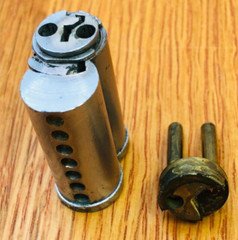 Best Access Silver Core 7 Pin B Type 1 Premium Control And Operating Key w/ Tail