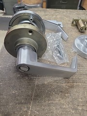 Marks 195AB/26D, Entrance Cylindrical Lever Lockset Grade 1 Survivor Series