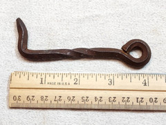Vintage Cast Iron Door Gate Hook Latch Rustic Twisted Primitive Farmhouse 4″