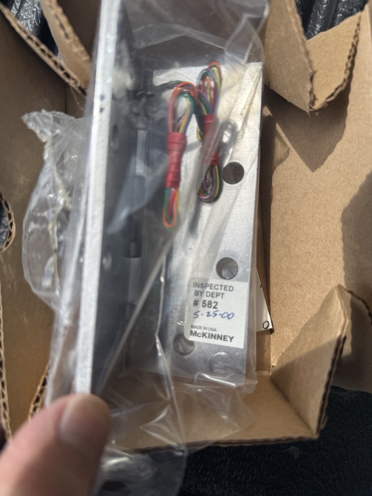 Assa Abloy McKinney electronic transfer hinge 5X4 1/2 T4A3386 26D