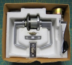 Schlage S51PD 626 Satin Chrome Door Handle Lock 1-3/8″ – 2″ Door 2-3/8″ & 2-3/4″