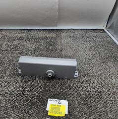 Norton Rixson 1621-4008 Door Closer Aluminum Surface-Mounted Silver 149A R668