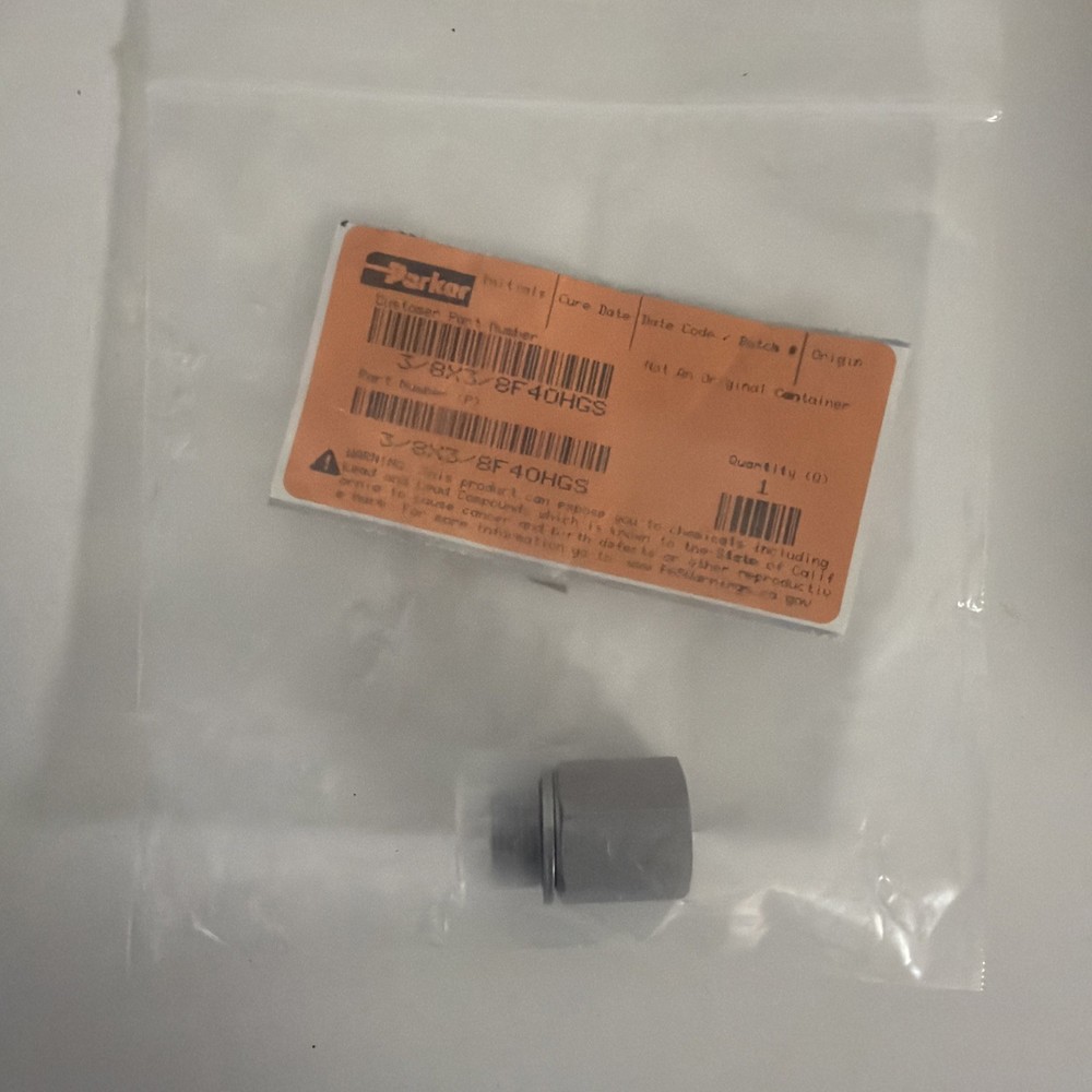 Parker 3/8X3/8F 40HGS Pipe Adapter Male to Female 3/8 X 3/8