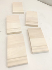 EverTrue EV743PBWHW 1-1/16″ x 4-1/2″ x 8″ Hardwood Plinth Block Moulding 5pk