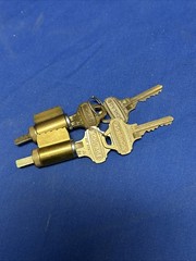 Lot of 2 Schlage Everest Lever Cylinder core C123 26d silver New with 2 keys