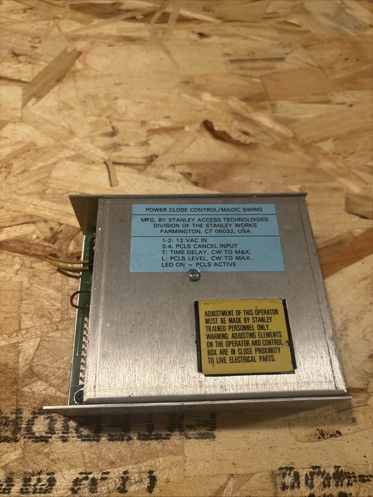 Stanley Magic Swing/ Power Close Control CONDITION UNKNOWN *PARTS ONLY*