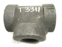 FORGED STEEL TEE Class 6000 (6M) 2-3/8″ 8RD EUE Run x 2″ NPT Branch Outlet A105