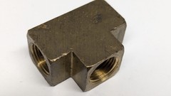 NOS Parker 3/8” x 3/8” x 3/8” FNPT Brass Tee Pipe Fitting, 2203P-6