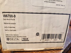 NEW OPEN BOX DELTA W6700-9 DECK MOUNTED FAUCET FREE SHIPPING