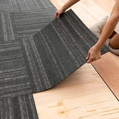 Mohawk Home 24″ x Indoor/Outdoor 0.25″ Pile 2×2 Feet, Grey Couture