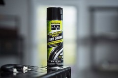 Rust-Oleum Wipe New Blazing Wet Tire Shine, Aerosol 15 Oz Black- 365324
